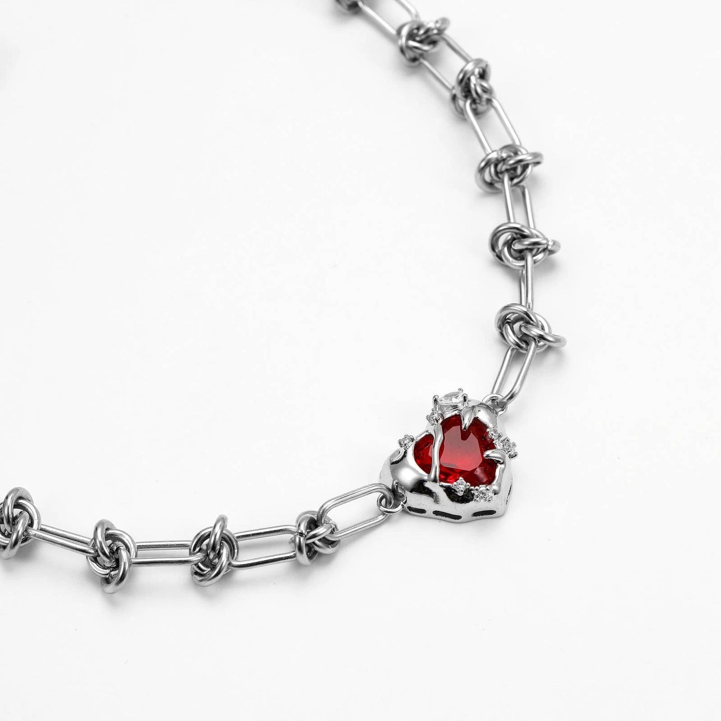 TRAPPED LOVE - THE THORNS CHOKER - Disco Eros Finos -Handmade jewelry pearls crystal gems rings and chains (red)